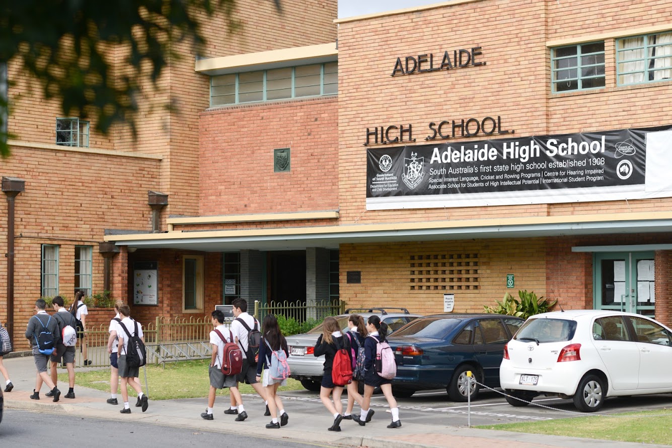 Round 1 at Adelaide High School